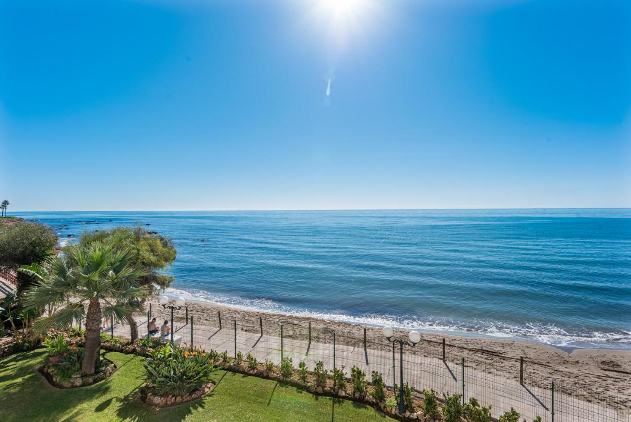 Oceanfront Mijas Apartment ภายนอก รูปภาพ
