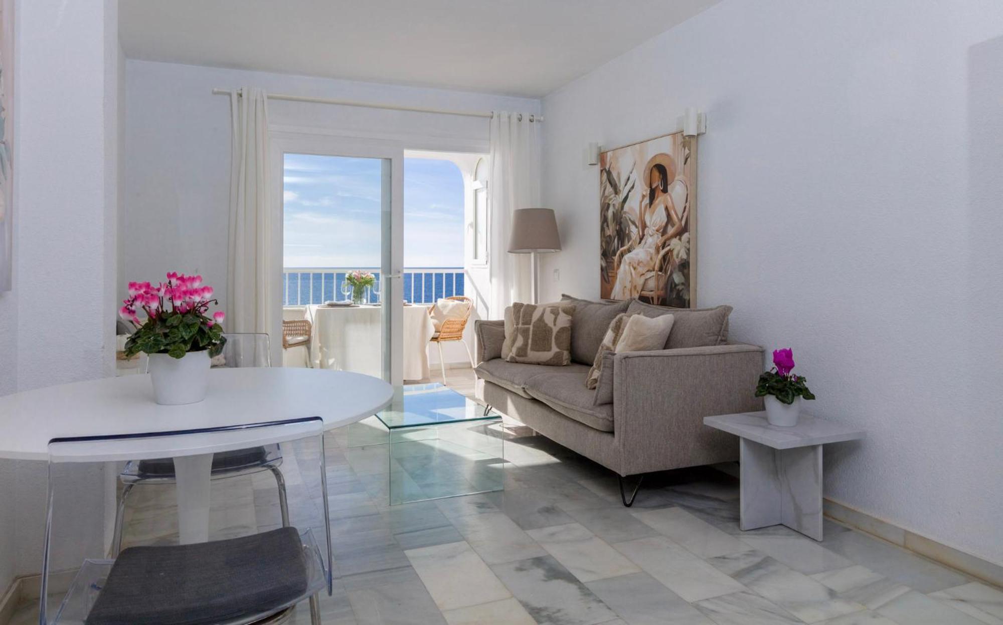 Oceanfront Mijas Apartment ภายนอก รูปภาพ